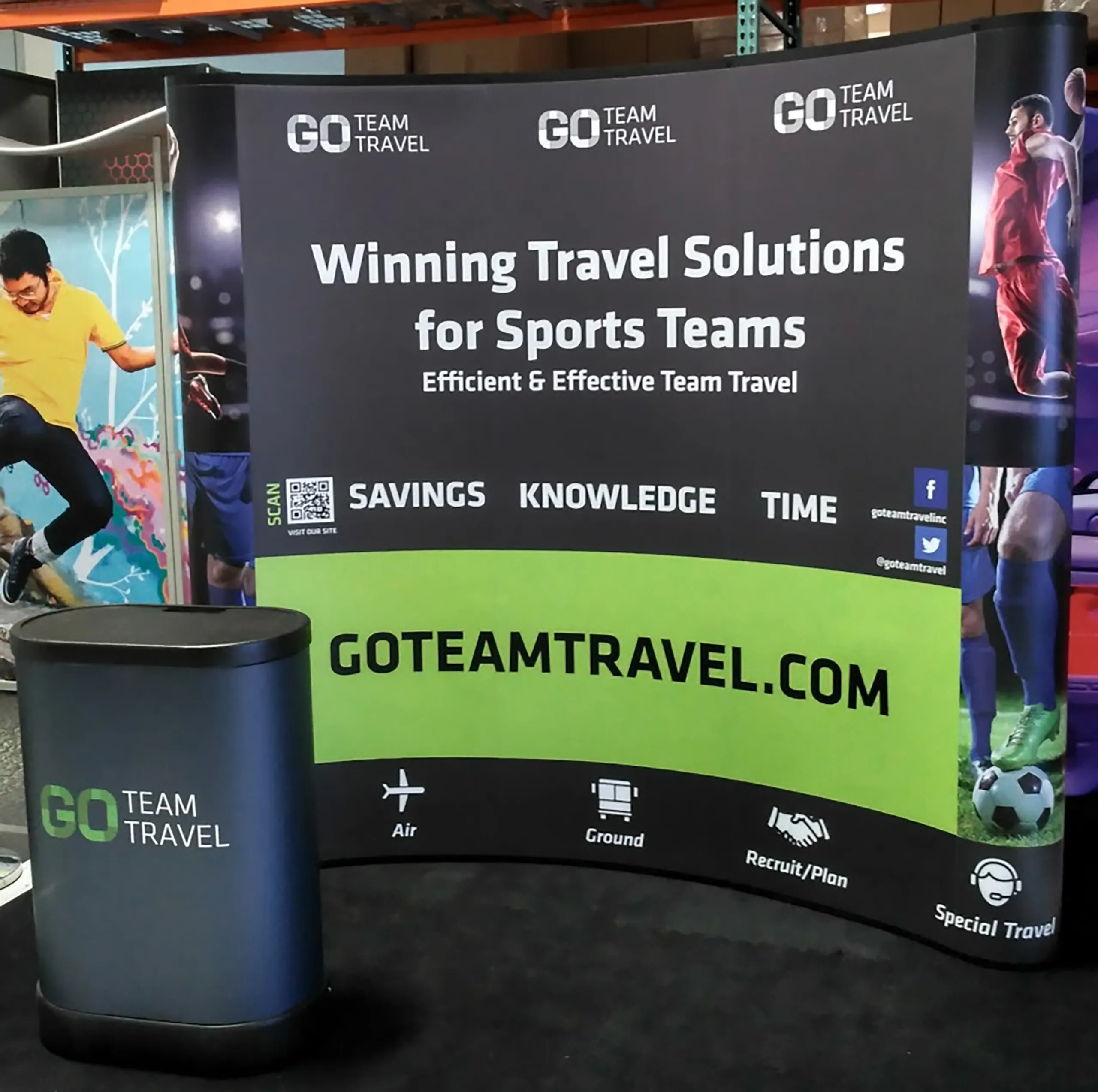 Pop Up Booth by Gustie Creative